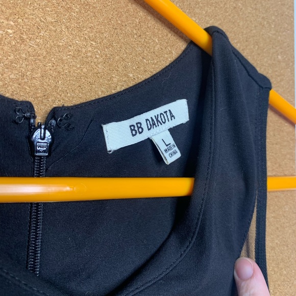 BB Dakota Little Black Dress with mesh detail - size large - Picture 5 of 9